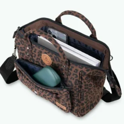 Best Adventurer Umhängetasche Crossbody M Aurland Handtaschen Neu|Umhängetaschen